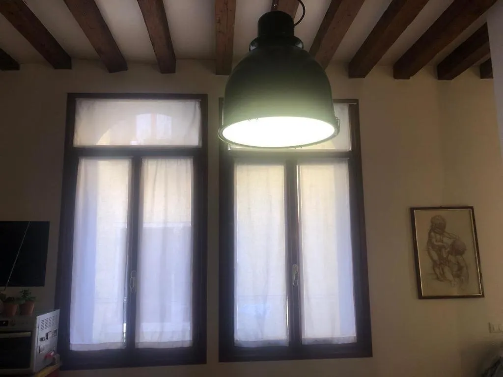 Gioia Del Merca Venice 0*,  Italy